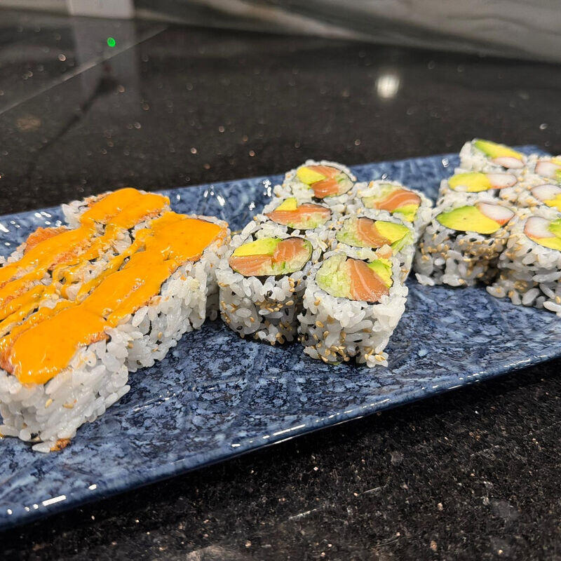 *Combo Roll Dinner